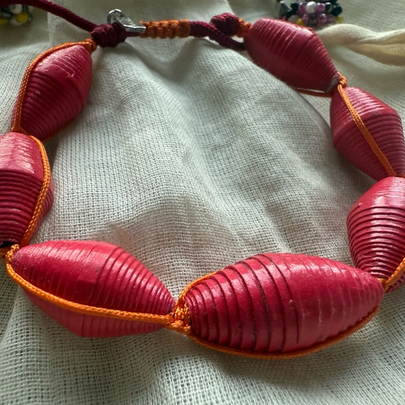 Chan Luu Beaded Bracelet Vibrant Chunky Beads Pull Tie Colorful Pink Red - Picture 3 of 10